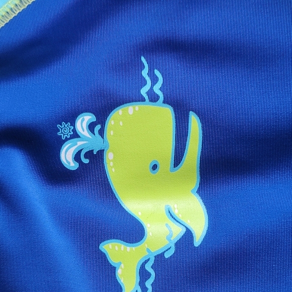 2/$20 UV Skinz rashguard, 3T - Picture 2 of 4